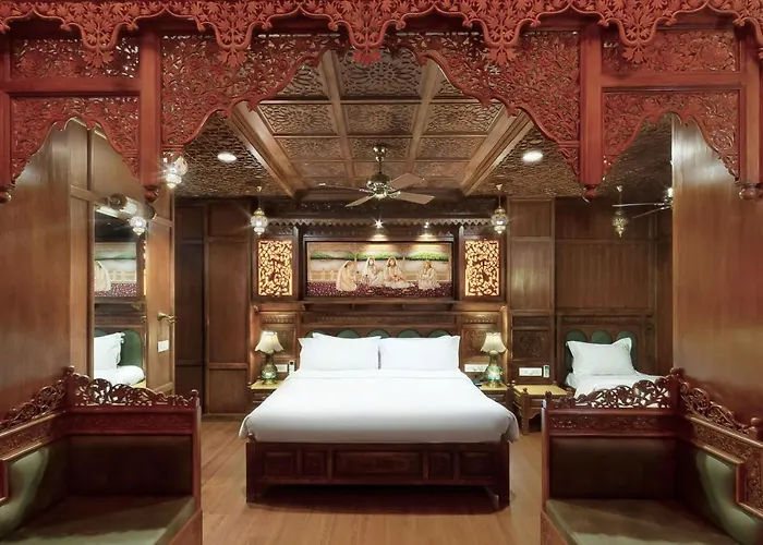 Pearl Palace Heritage Boutique Hotel
